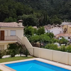 https://casa-del-real.es-andalucia.com